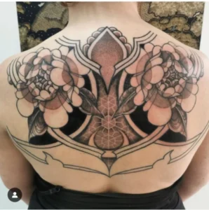 Tatouage Léo-némésis